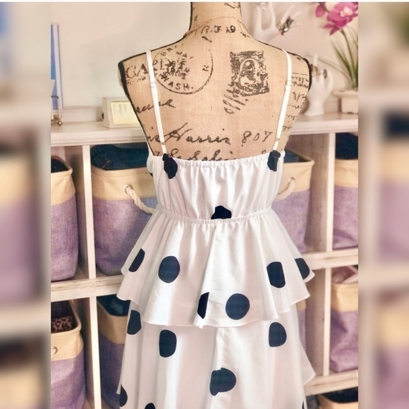 O.P.T One Pretty Time Anthroplogie sz  XS white layered dress black polka dots - Picture 4 of 7